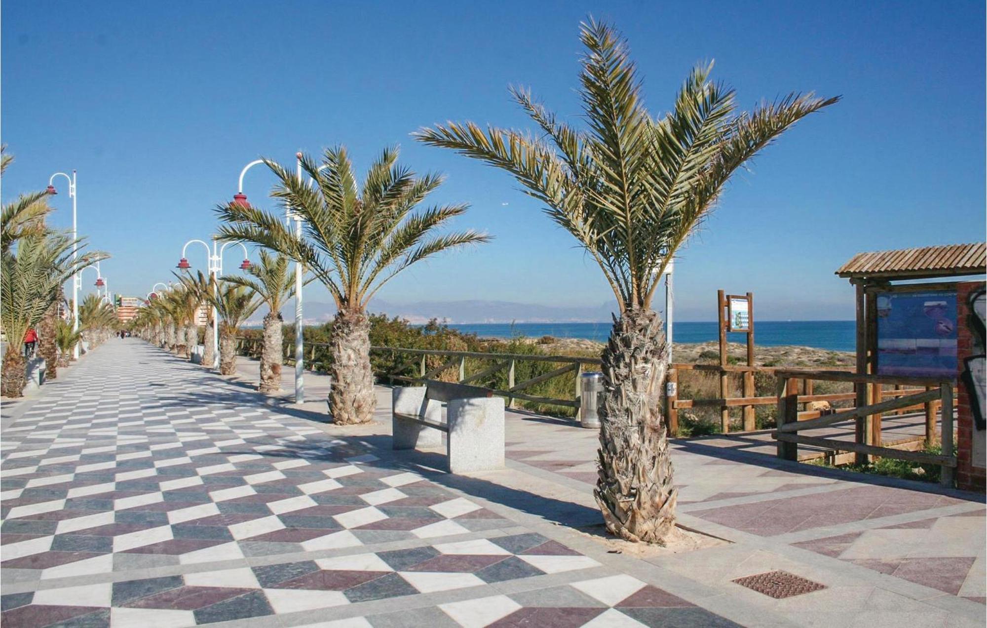 3 Bedroom Stunning Home In Gran Alacant Extérieur photo